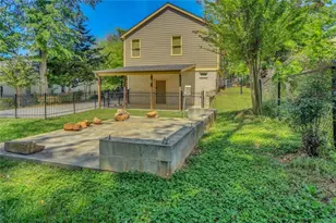 5429 E Mountain St, Stone Mountain, GA 30083 - Photo 36