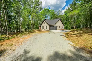 15 Eloise Way, Dawsonville, GA 30534 - Photo 2