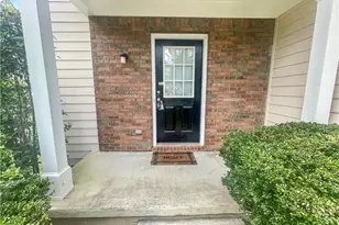 140 Calborne Ct, Johns Creek, GA 30005 - Photo 2