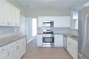 558 Lullingstone Dr, Marietta, GA 30067 - Photo 4