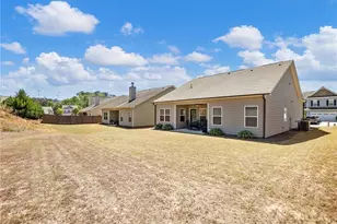 374 Eagles Blf Wy, Hoschton, GA 30548 - Photo 38