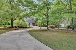 125 Lake Dr, Covington, GA 30014 - Photo 2