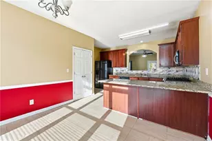 6199 Thorncrest Dr, Tucker, GA 30084 - Photo 10