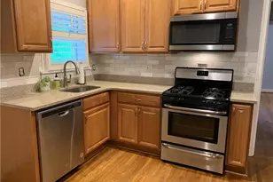 837 East Lake Dr, Decatur, GA 30030 - Photo 6