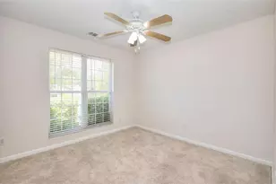 1022 Carriage Way, Loganville, GA 30052 - Photo 16