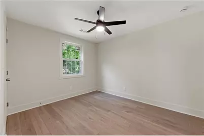 1715 Lisbon Drive SW, Atlanta, GA 30310 - Photo 12