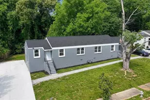 1715 Lisbon Dr SW, Atlanta, GA 30310 - Photo 2