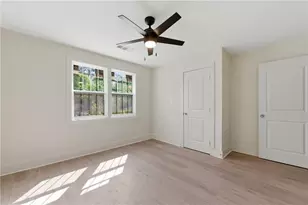 1715 Lisbon Dr SW, Atlanta, GA 30310 - Photo 14