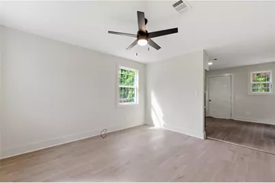 1715 Lisbon Drive SW, Atlanta, GA 30310 - Photo 6