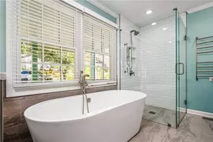3020 Parkridge Dr NE, Brookhaven, GA 30319 - Photo 18