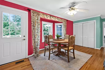 3020 Parkridge Drive NE, Brookhaven, GA 30319 - Photo 8