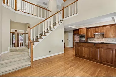 5702 Fallsbrook Lane NW, Acworth, GA 30101 - Photo 12