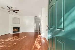 2818 Village Trce, Atlanta, GA 30344 - Photo 12