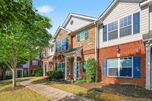 2818 Village Trce, Atlanta, GA 30344 - Photo 10