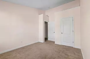 2818 Village Trce, Atlanta, GA 30344 - Photo 32