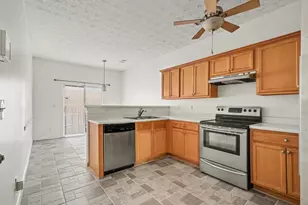 2818 Village Trce, Atlanta, GA 30344 - Photo 16