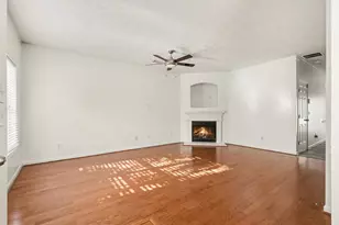 2818 Village Trce, Atlanta, GA 30344 - Photo 14