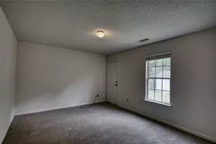 1916 Brenda St, Statham, GA 30666 - Photo 12