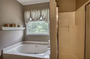 1916 Brenda St, Statham, GA 30666 - Photo 16
