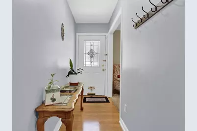 2906 Castle Drive, Lawrenceville, GA 30044 - Photo 4