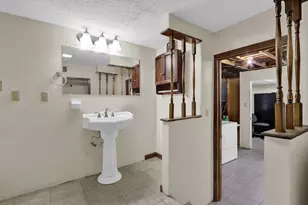 2906 Castle Dr, Lawrenceville, GA 30044 - Photo 24