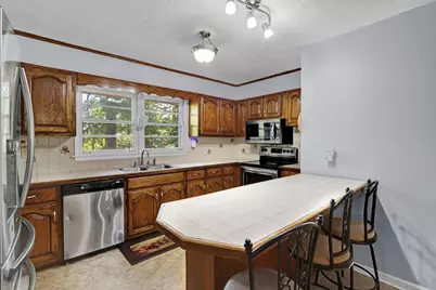 2906 Castle Drive, Lawrenceville, GA 30044 - Photo 10