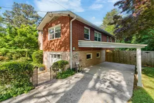 3848 Carlton Dr, Atlanta, GA 30341 - Photo 38