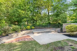 3848 Carlton Dr, Atlanta, GA 30341 - Photo 36