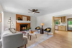 4661 Spring Ridge Dr, Flowery Branch, GA 30542 - Photo 2