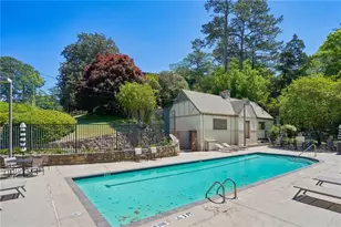 284 Lakemoore Dr NE, Atlanta, GA 30342 - Photo 18