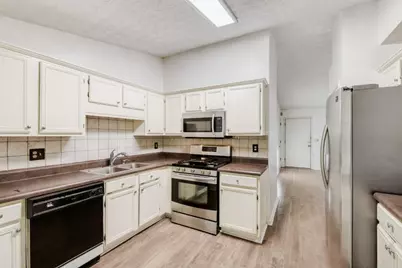 2032 Briar Trail Court SW, Atlanta, GA 30331 - Photo 6