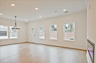 542 Feldspar Way, Lawrenceville, GA 30043 - Photo 8