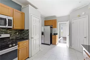 3322 Hunters Hill Dr, Lithonia, GA 30038 - Photo 12