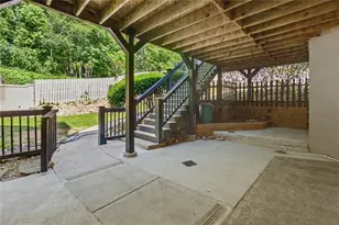 1346 Waterford Green Close NE, Marietta, GA 30068 - Photo 38