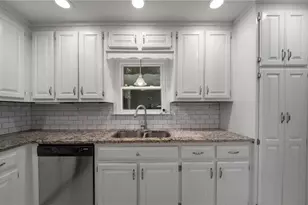 111 Allatoona Dr, Woodstock, GA 30189 - Photo 10