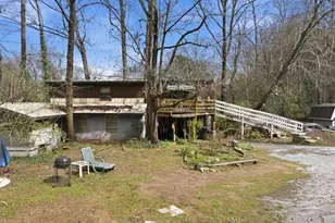 272 Gordon Circle SW, Mableton, GA 30126 - Photo 4