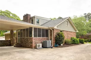 1908 Mt Brian Rd NE, Atlanta, GA 30329 - Photo 36