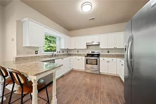 3115 Ivey Oaks Ln, Roswell, GA 30076 - Photo 10