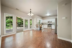 3115 Ivey Oaks Ln, Roswell, GA 30076 - Photo 8
