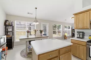 2818 Hillvale Cove Way, Lithonia, GA 30058 - Photo 18