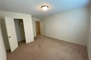1490 Avalon Creek Rd, Sugar Hill, GA 30518 - Photo 6