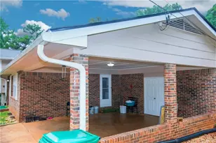 5856 Oakleaf Dr, Stone Mountain, GA 30087 - Photo 20