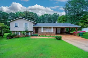 5856 Oakleaf Dr, Stone Mountain, GA 30087 - Photo 22