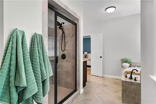 910 Acadiana Dr, Sandy Springs, GA 30328 - Photo 30