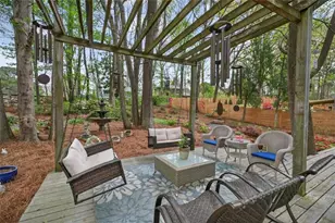 425 Ansley Dr, Roswell, GA 30076 - Photo 32
