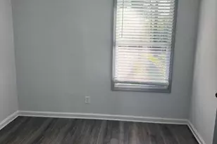 2899 Gresham Rd, Atlanta, GA 30316 - Photo 6
