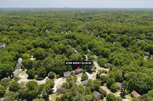 4296 Rocky Glen NE, Roswell, GA 30075 - Photo 50