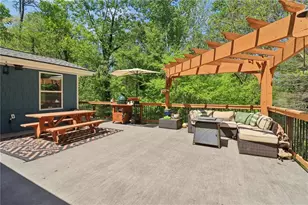 2414 Melinda Dr NE, Atlanta, GA 30345 - Photo 2