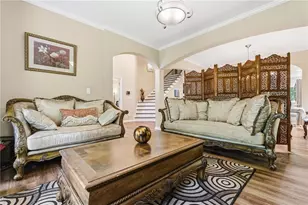 2436 Fontainebleau Dr, Dunwoody, GA 30360 - Photo 10