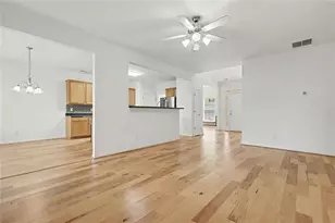 528 Vickers Ln, Locust Grove, GA 30248 - Photo 8
